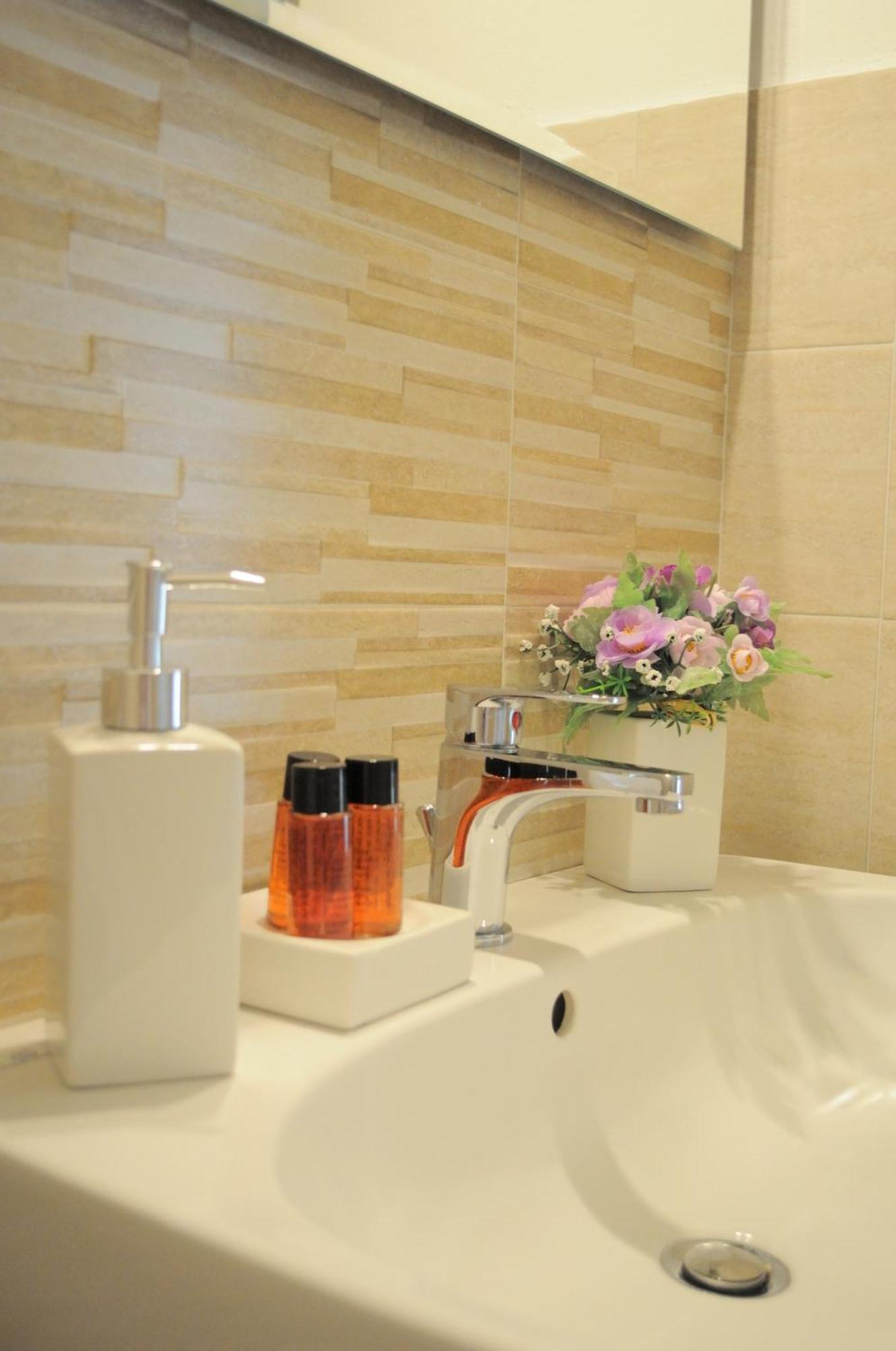 B&B Corte Regina Esther เวเญ ห้อง รูปภาพ