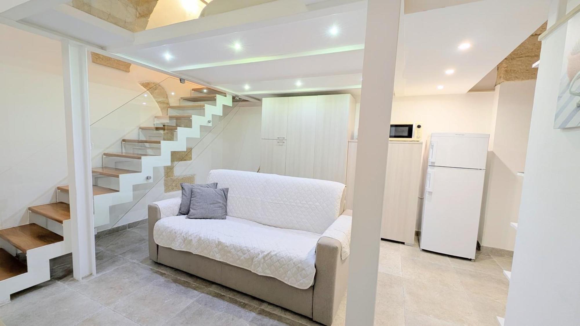 B&B Corte Regina Esther เวเญ ภายนอก รูปภาพ
